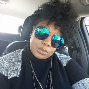 Meet your Posher, Erica